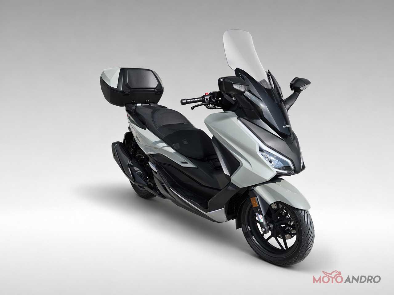 Rent HONDA Forza 350 motorcycle, Moto Andro, Split